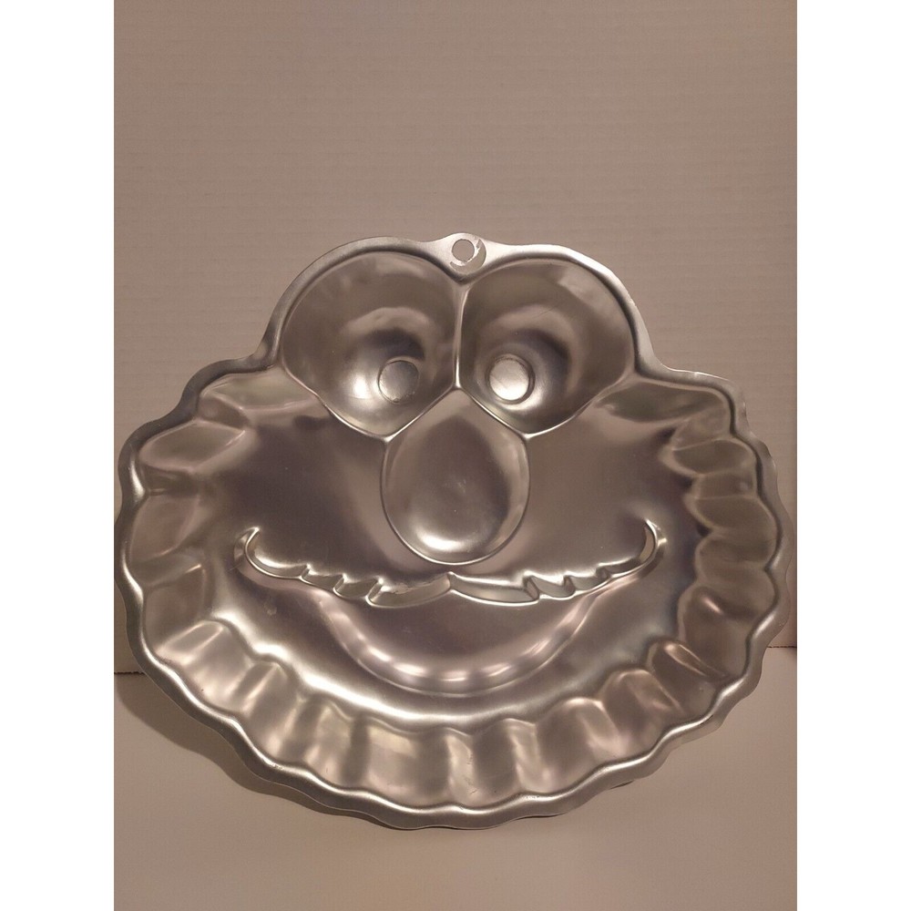 Vintage 2002 Wilton's Elmo Face Sesame Street Cake Pan Birthday